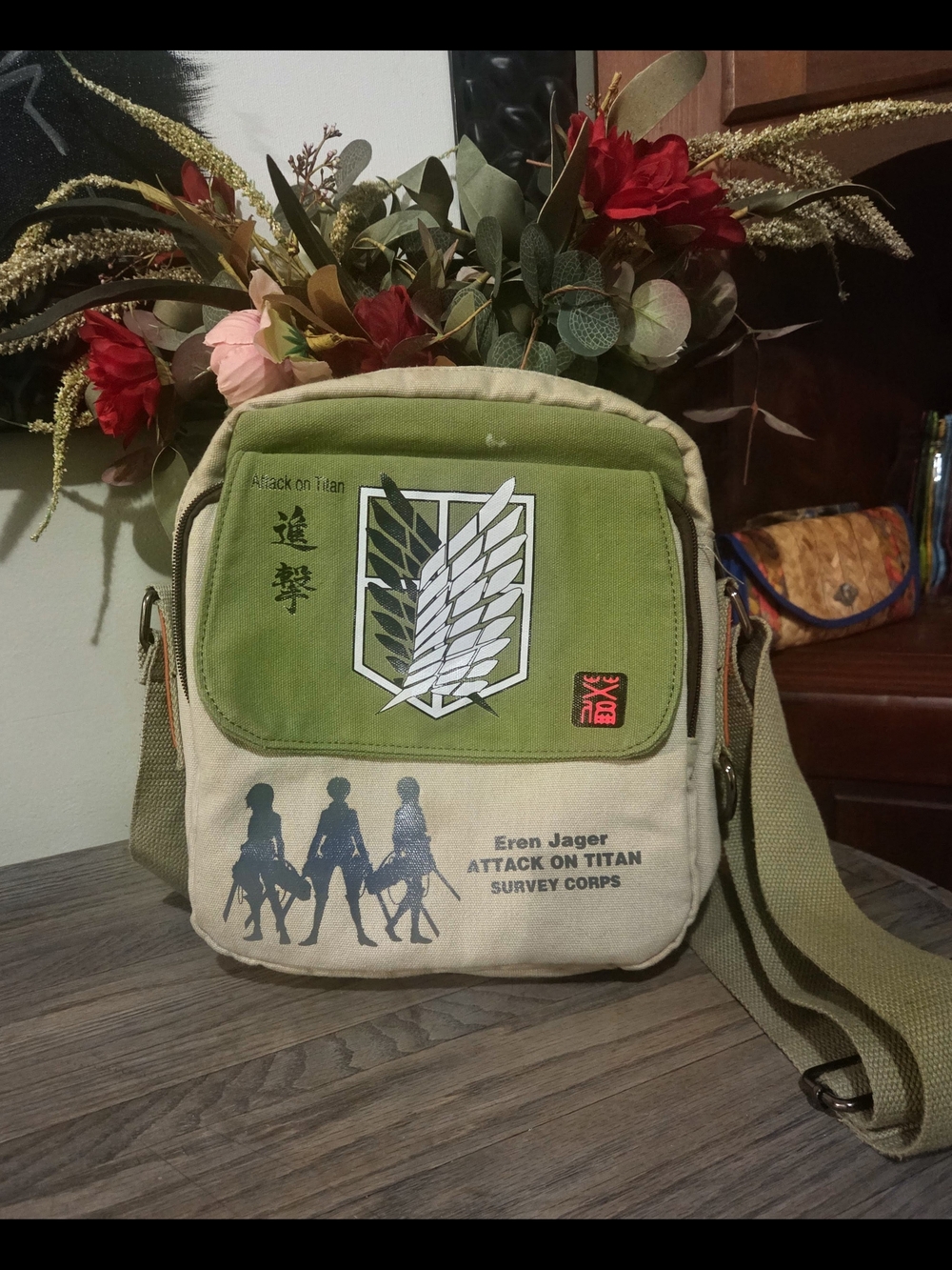 Attack on Titan Survey Corps Canvas Crossbody Bag - Green
